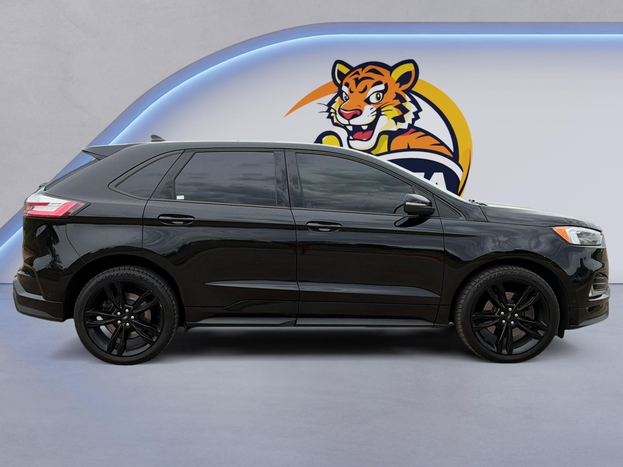 Used 2021 Ford Edge ST w/ Equipment Group 401A AWD/4WD image 4