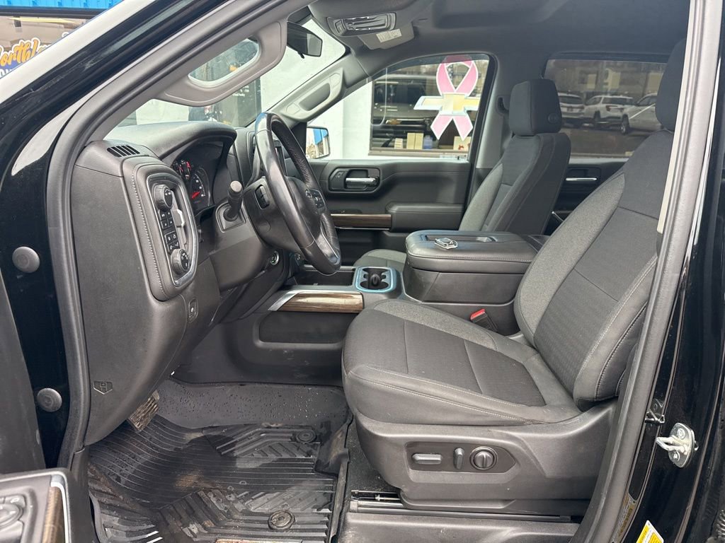Used 2022 Chevrolet Silverado 1500 LT Trail Boss AWD/4WD image 16
