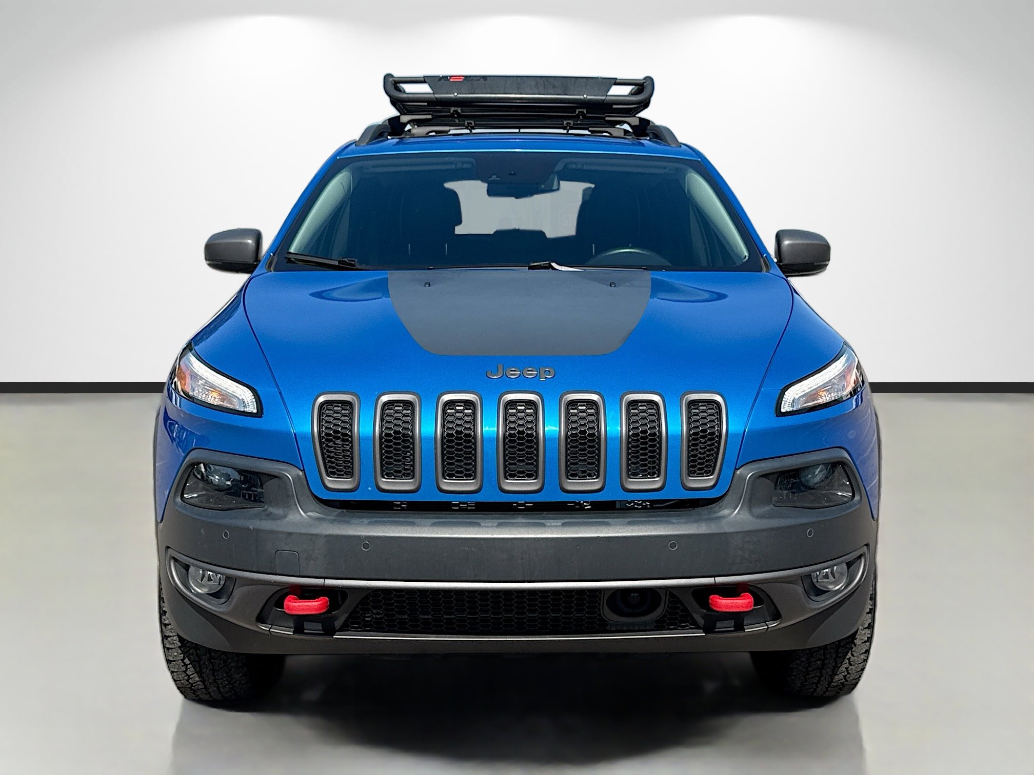 Used 2018 Jeep Cherokee Trailhawk w/ Quick Order Package 27L image 8