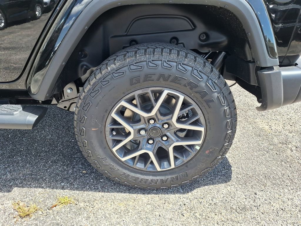 New 2025 Jeep Wrangler Sahara image 14