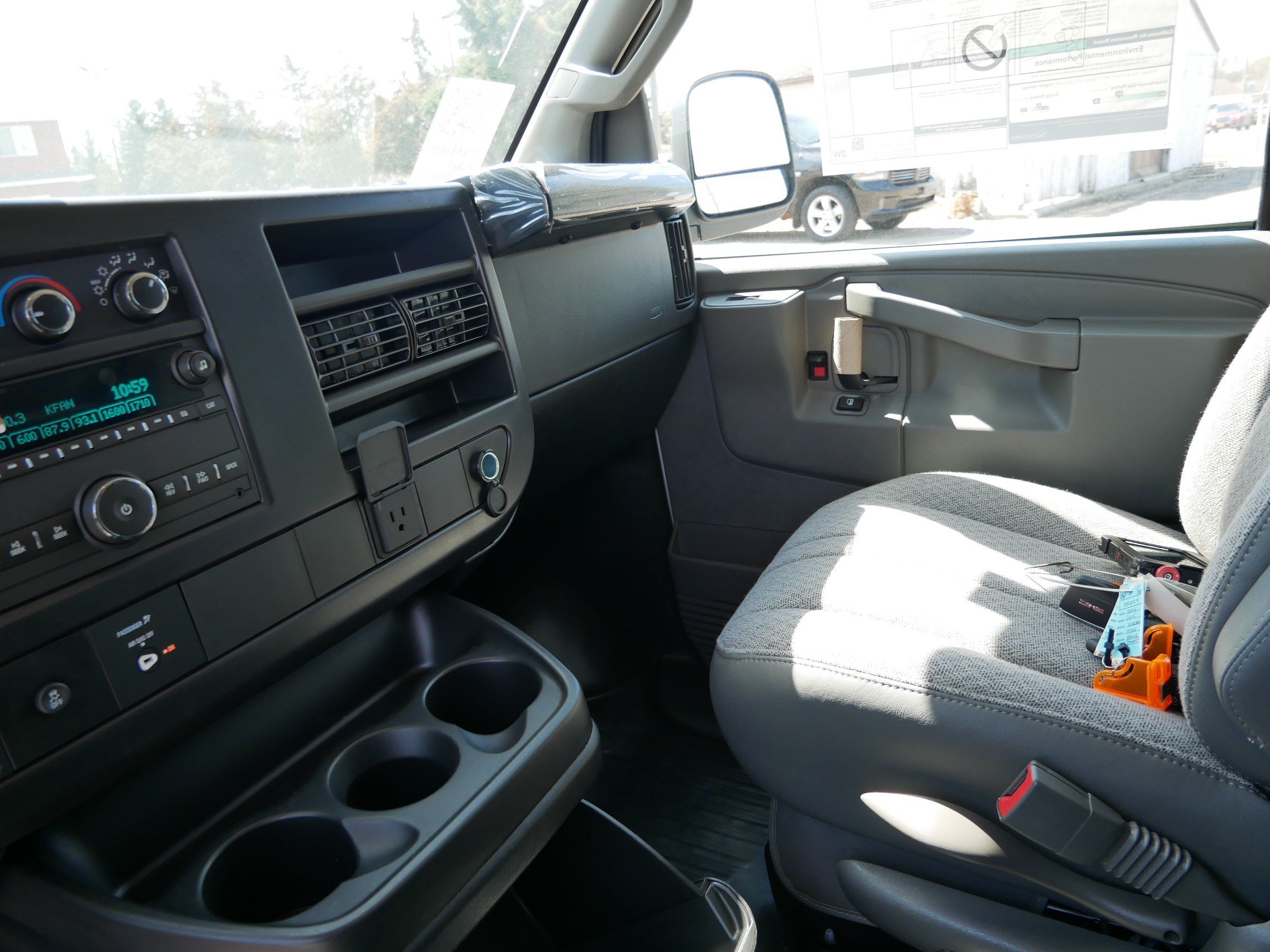 New 2026 Chevrolet Express 3500 Extended w/ Driver Convenience Package RWD image 15