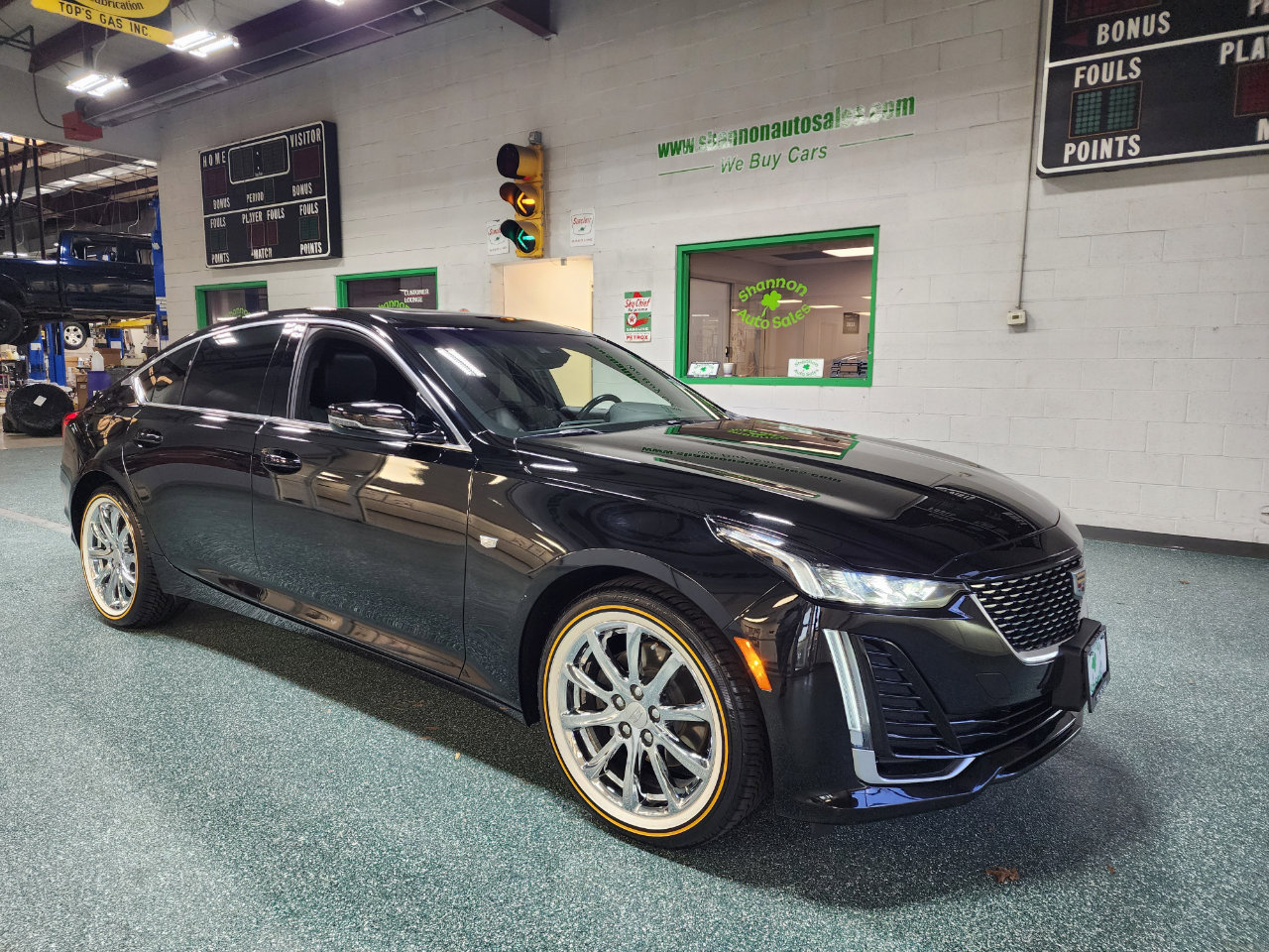 Used 2021 Cadillac CT5 Luxury w/ Sun And Sound Package image 4
