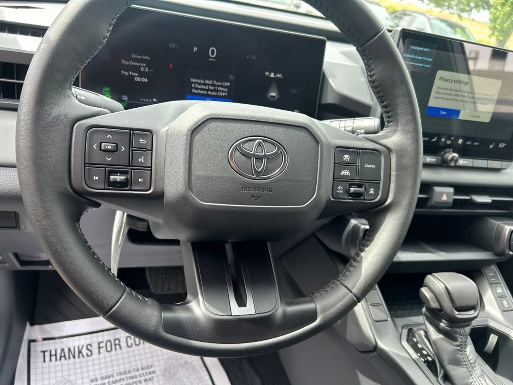 Used 2026 Toyota RAV4 SE w/ Weather Package AWD/4WD image 25