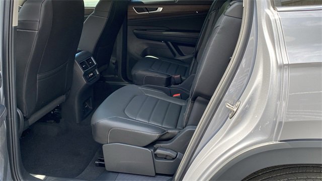 New 2026 Volkswagen Atlas SEL image 21