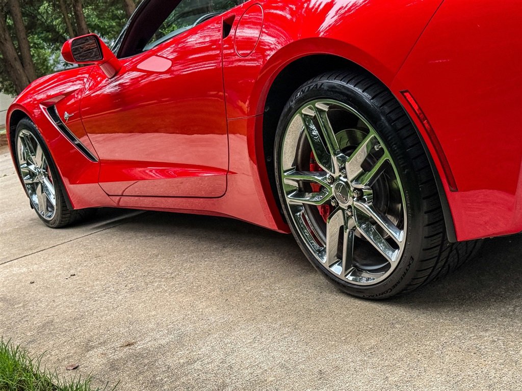 Used 2014 Chevrolet Corvette Stingray Convertible w/ 2LT Preferred Equipment Group RWD image 24