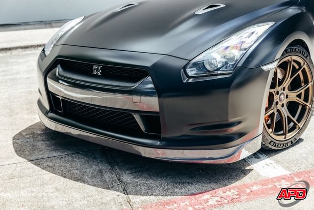 Used 2010 Nissan GT-R Premium AWD/4WD image 23