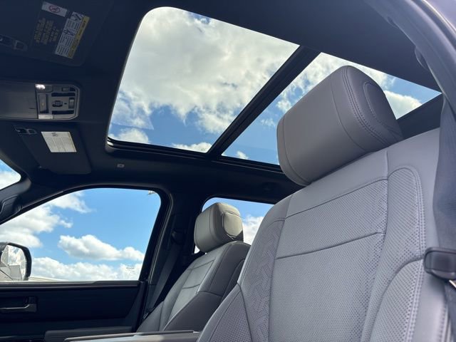 Used 2025 Toyota Tundra Limited image 12