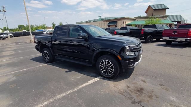 Used 2024 Ford Ranger Lariat w/ FX4 Off-Road Package AWD/4WD image 2