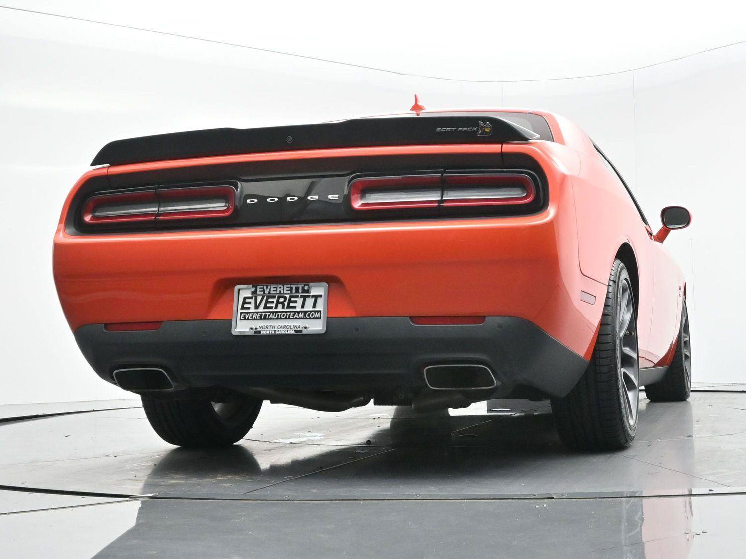 Used 2022 Dodge Challenger R/T Scat Pack RWD image 47