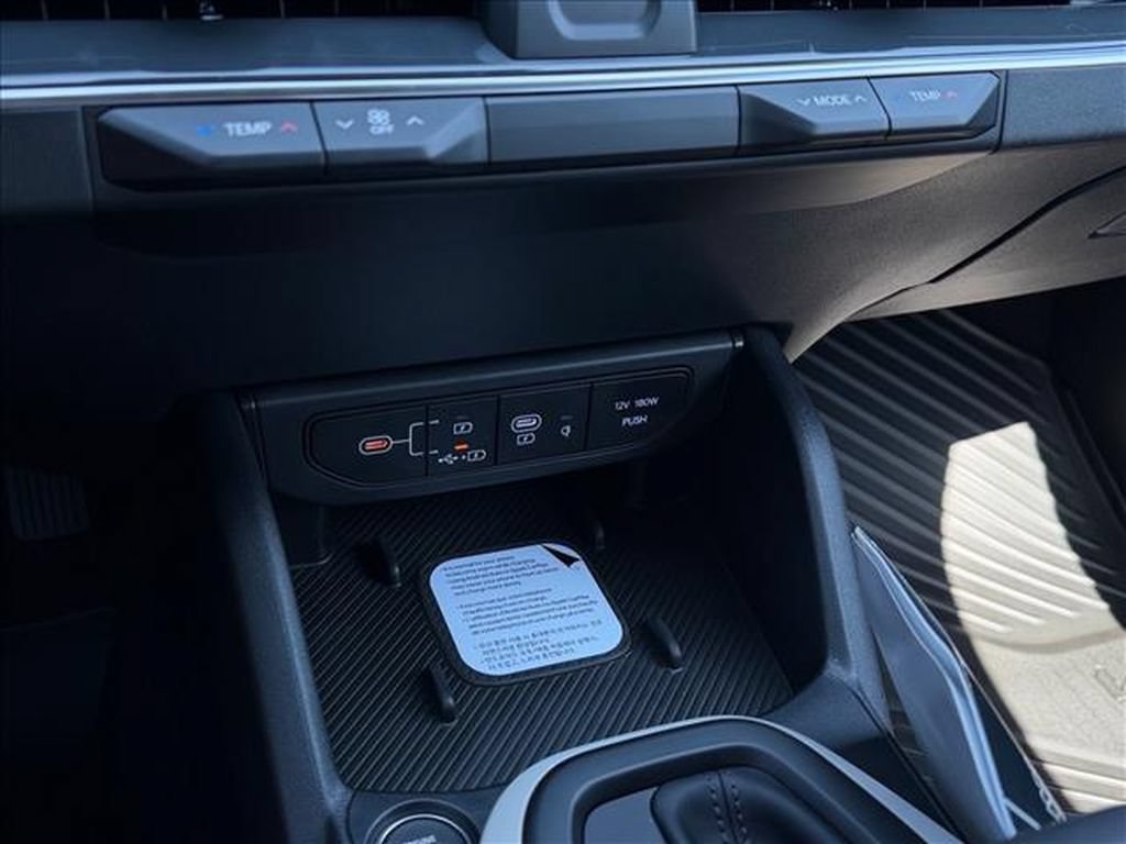 New 2026 Kia K4 GT-Line w/ GT-Line Sunroof Package FWD image 26