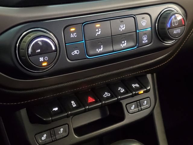 Used 2022 GMC Canyon AT4 w/ Trailering Package AWD/4WD image 22