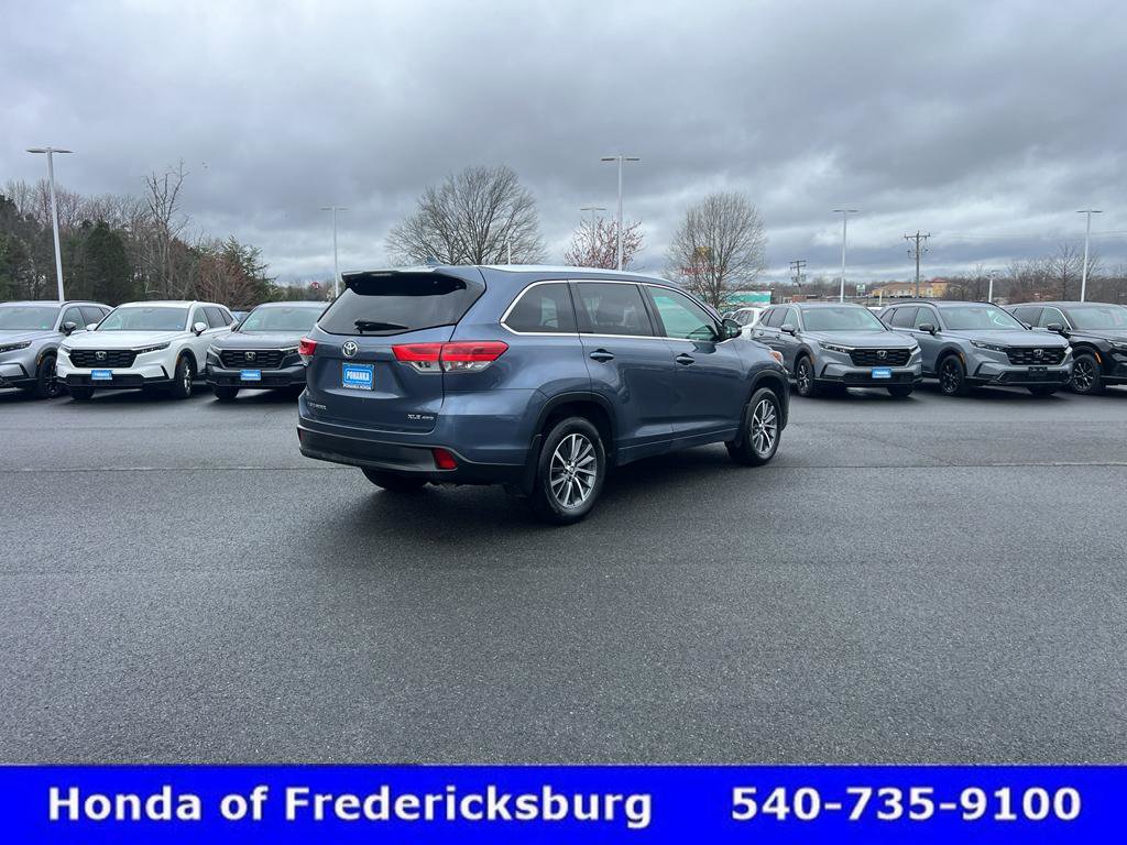 Used 2018 Toyota Highlander XLE image 8