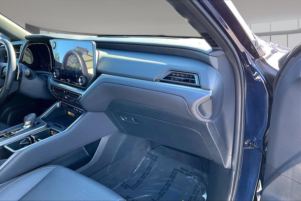 Used 2024 Lexus TX 350 FWD w/ Captains Chair Package image 25