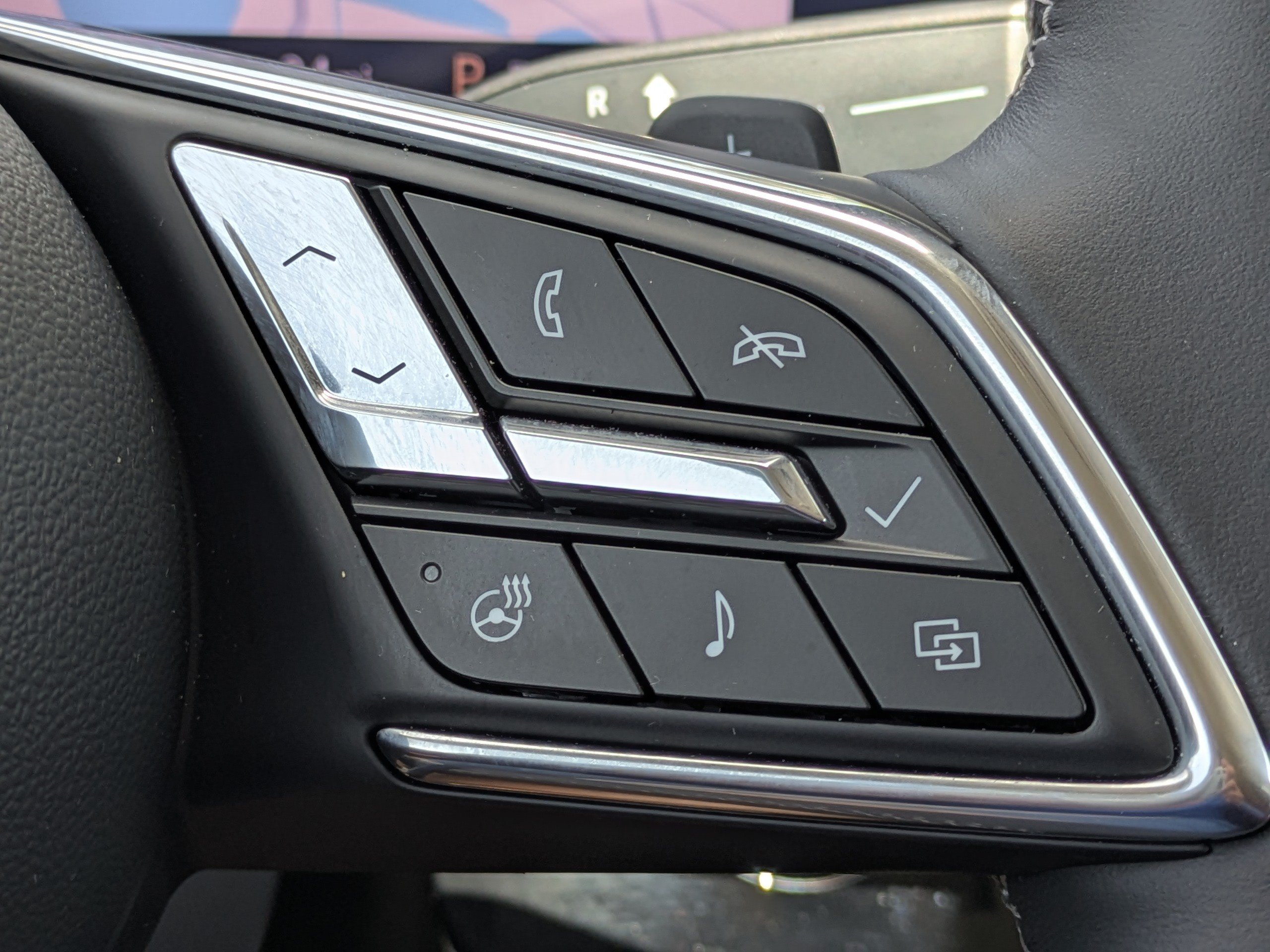 Used 2024 Buick Envision Sport Touring AWD/4WD image 25