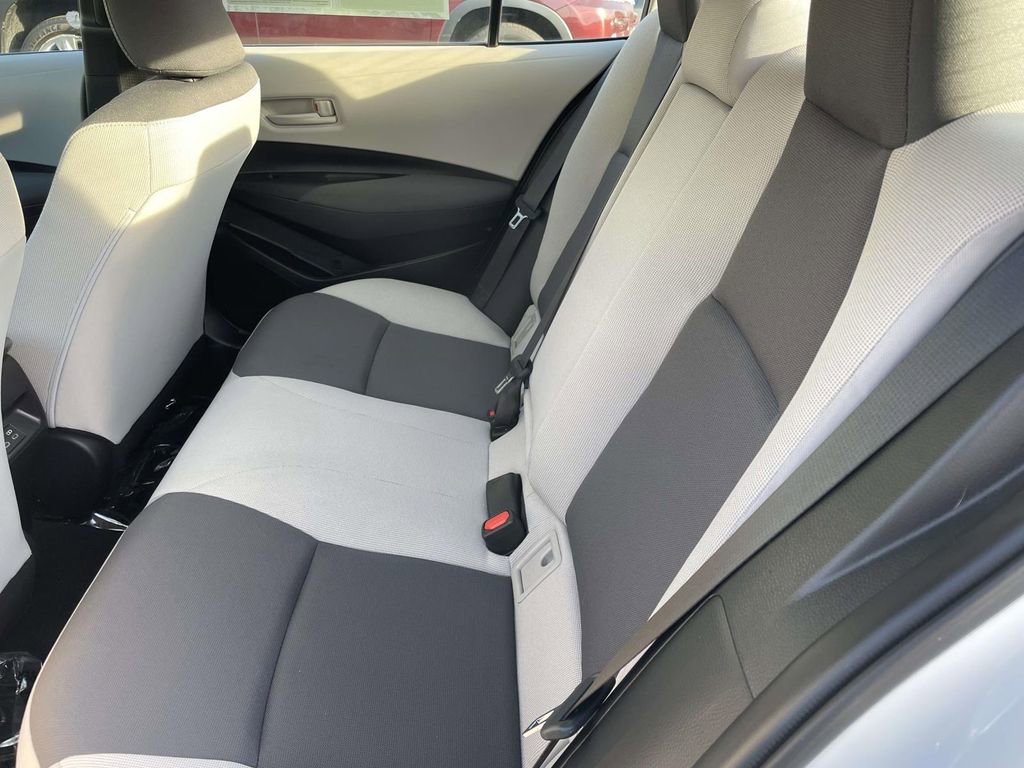 Used 2024 Toyota Corolla LE image 22