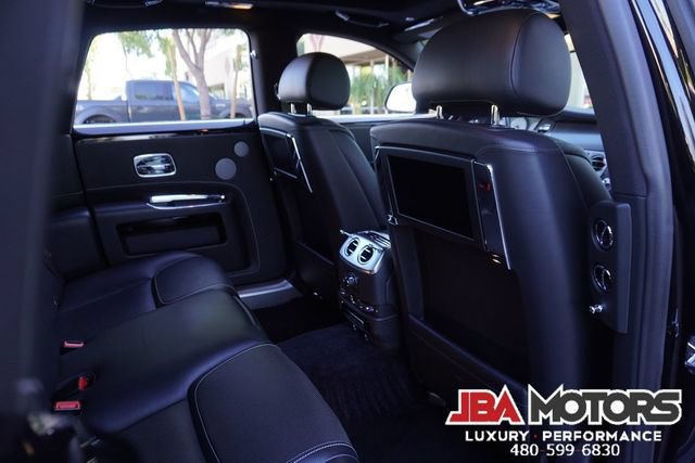 Used 2018 Rolls-Royce Ghost RWD image 8