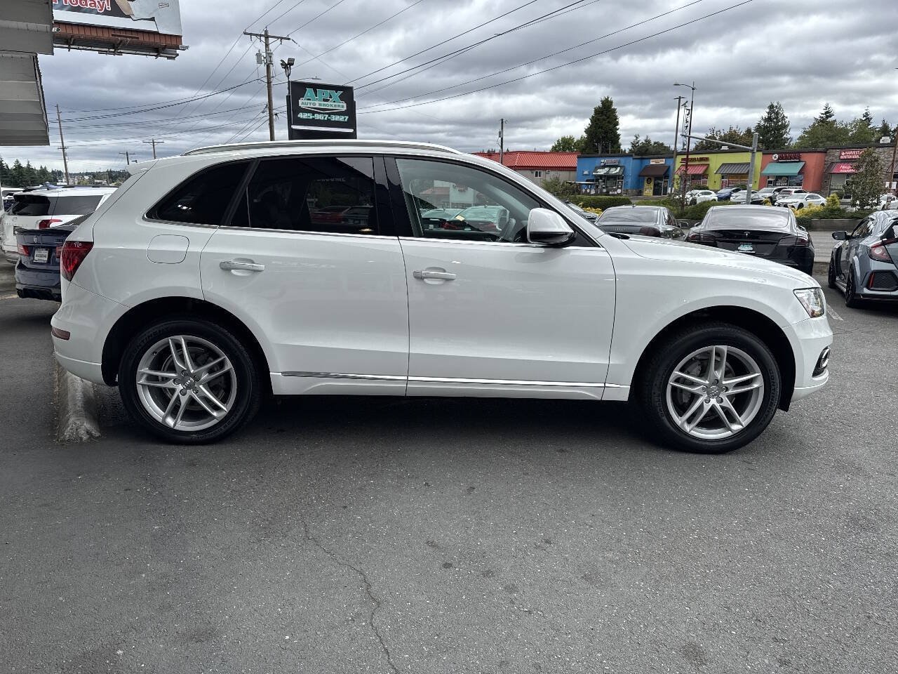 Used 2015 Audi Q5 2.0T Premium Plus AWD/4WD image 8