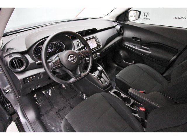 Certified 2025 Nissan Kicks Play S FWD image 13