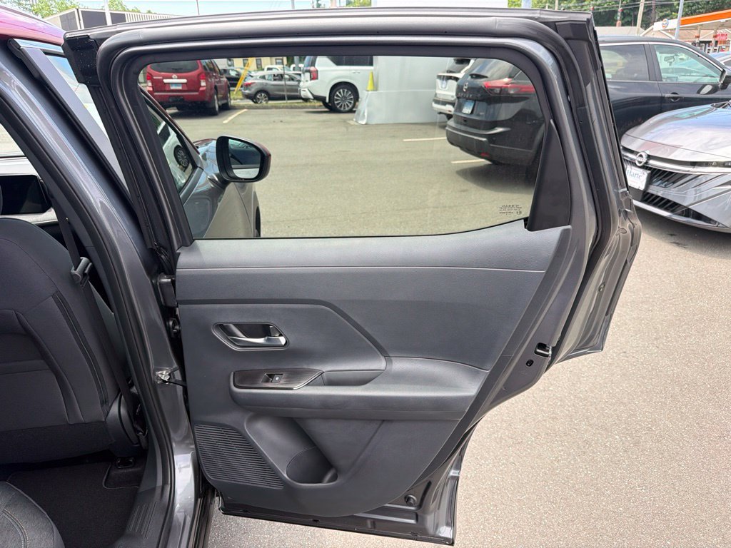 New 2026 Nissan Kicks SV w/ SV Premium Package AWD/4WD image 28