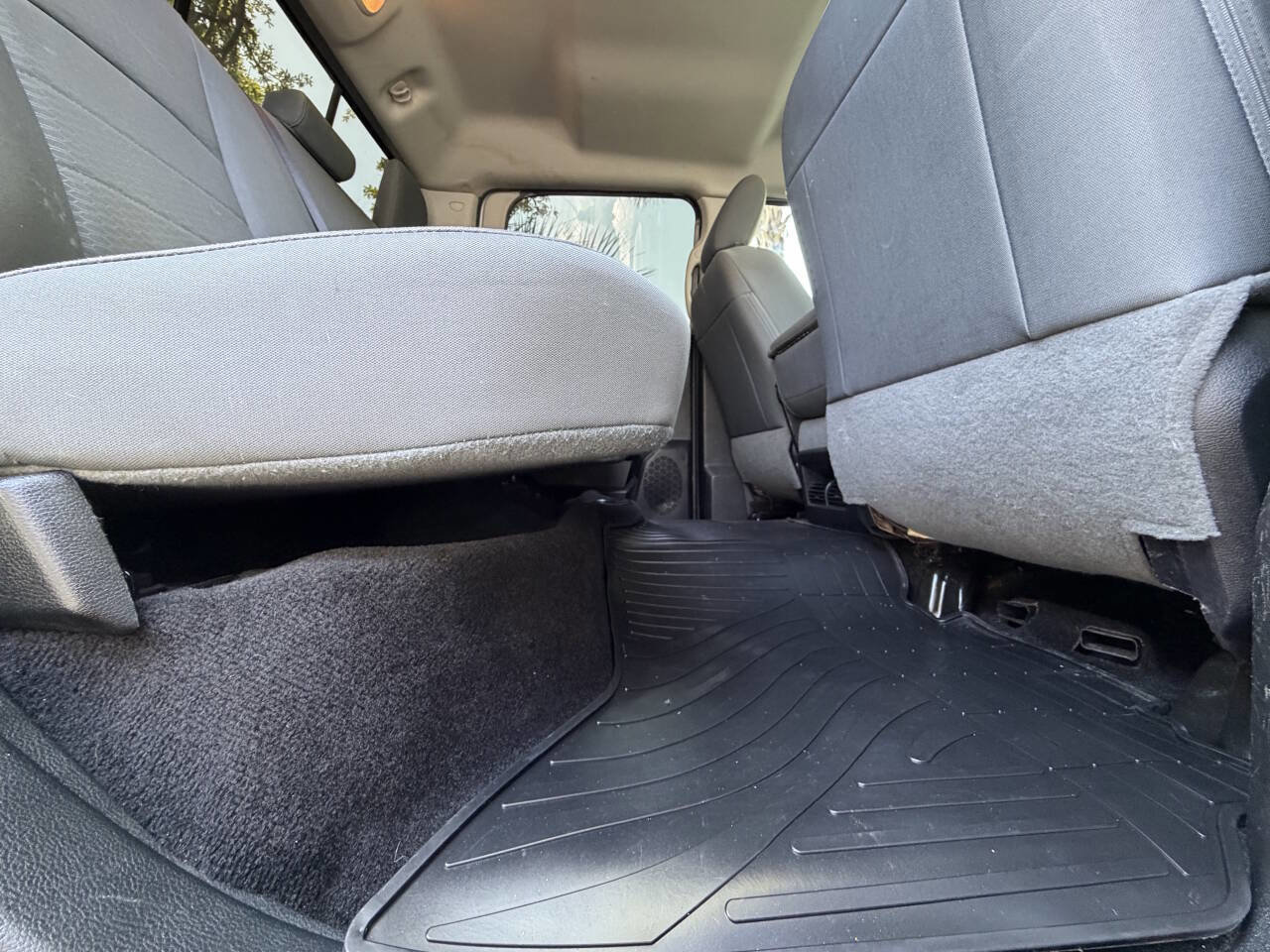 Used 2017 RAM 2500 SLT AWD/4WD image 16