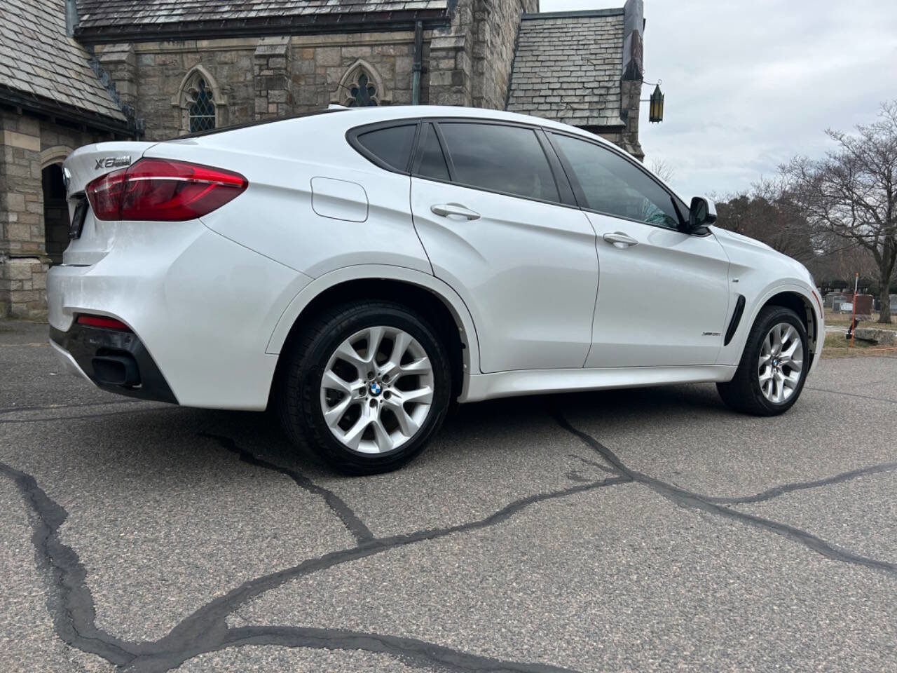 Used 2016 BMW X6 xDrive35i image 6