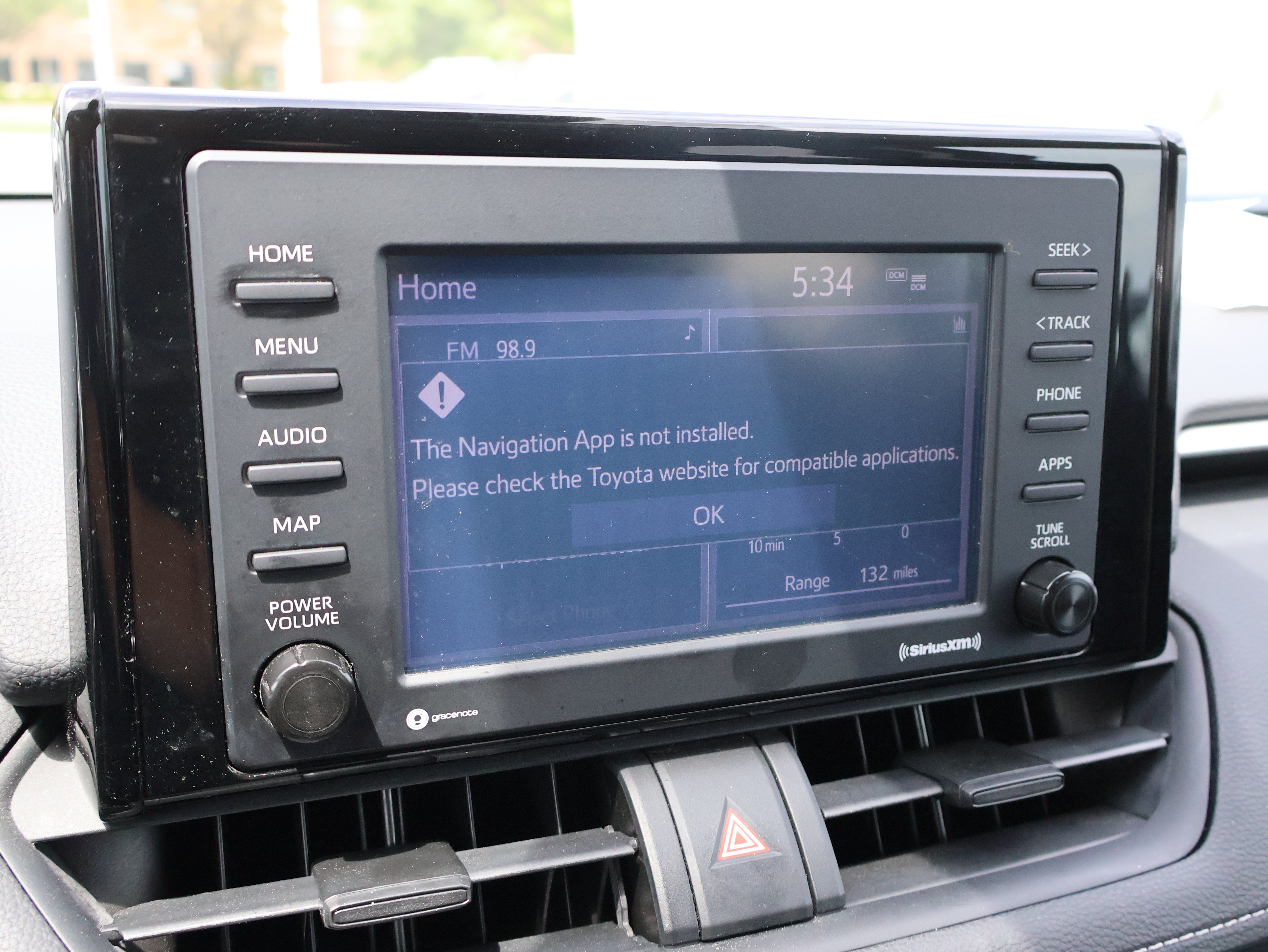Used 2020 Toyota RAV4 LE AWD/4WD image 21