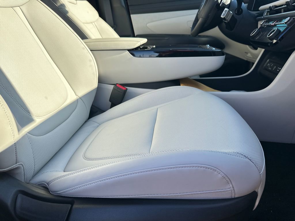 New 2025 Hyundai Tucson SEL image 13