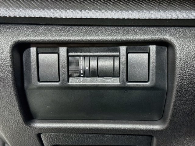Certified 2026 Subaru Crosstrek 2.5i Premium AWD/4WD image 13