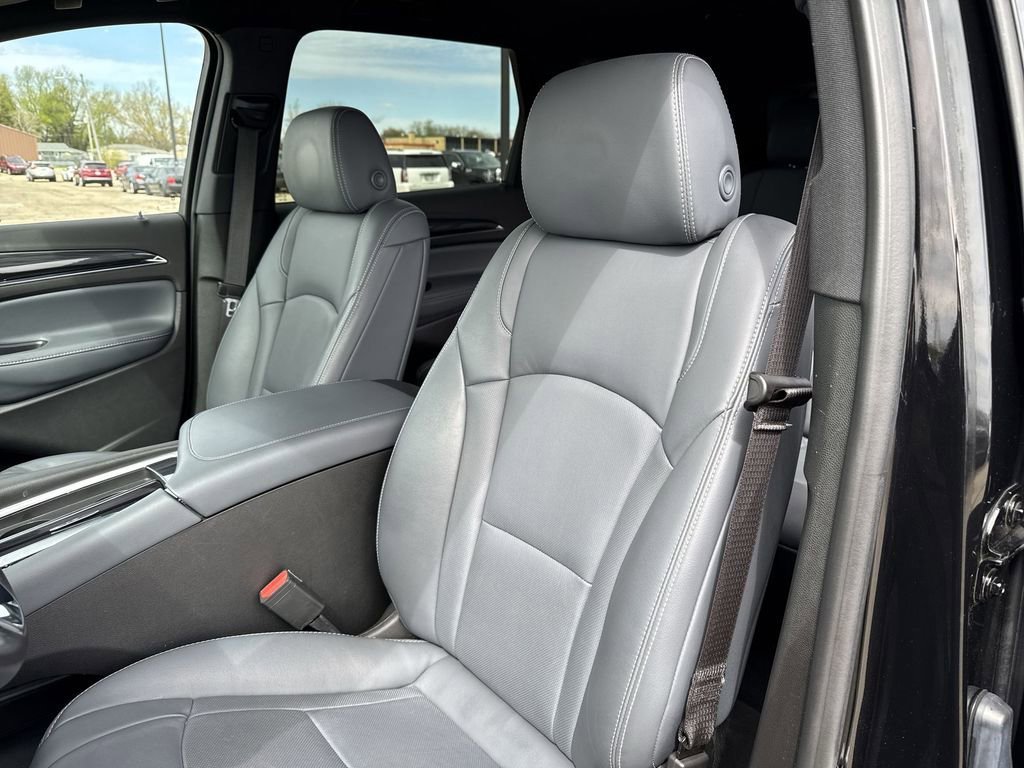 Certified 2023 Buick Enclave Essence AWD/4WD image 12
