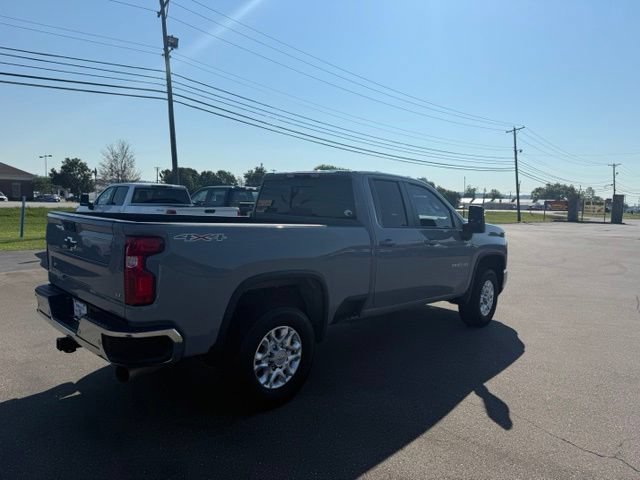 Used 2024 Chevrolet Silverado 2500 LT w/ All Star Edition AWD/4WD image 7