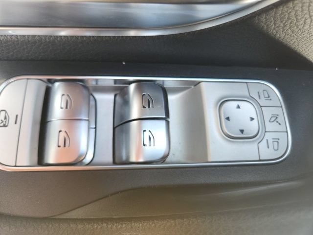 Used 2021 Mercedes-Benz GLE 350 image 27