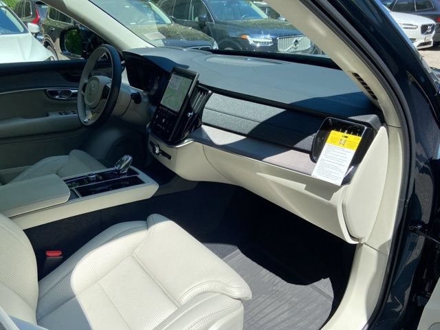 New 2026 Volvo XC90 T8 Ultra w/ Protection Package Premier AWD/4WD image 20