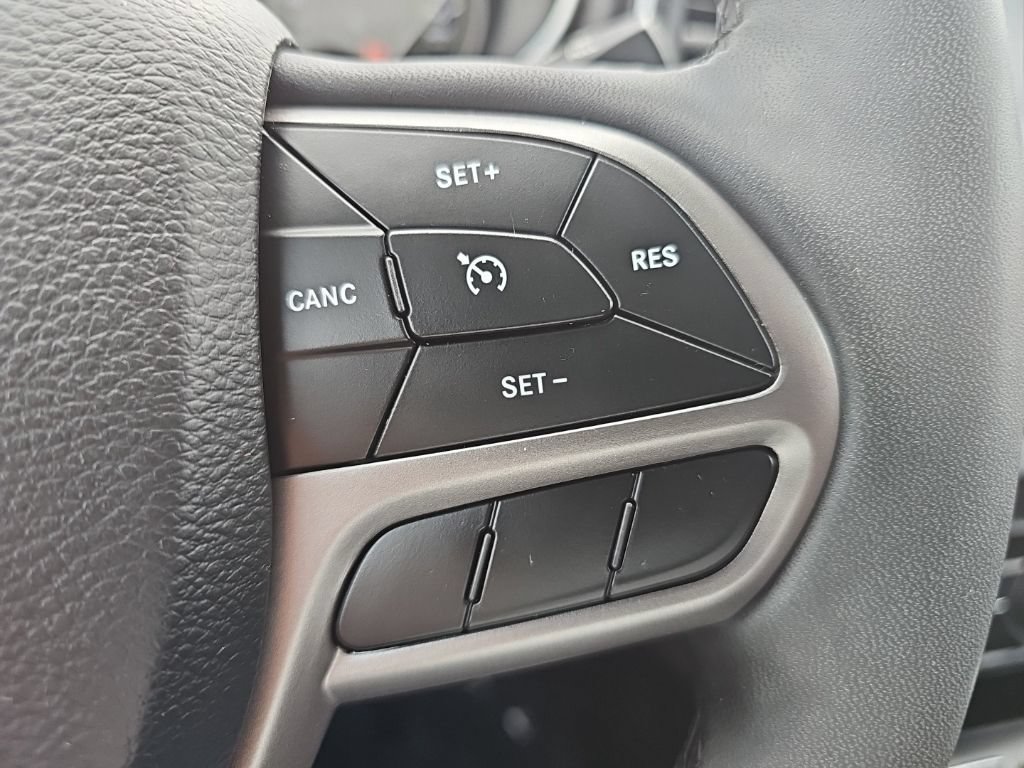 Certified 2021 Jeep Cherokee Latitude Lux AWD/4WD image 29