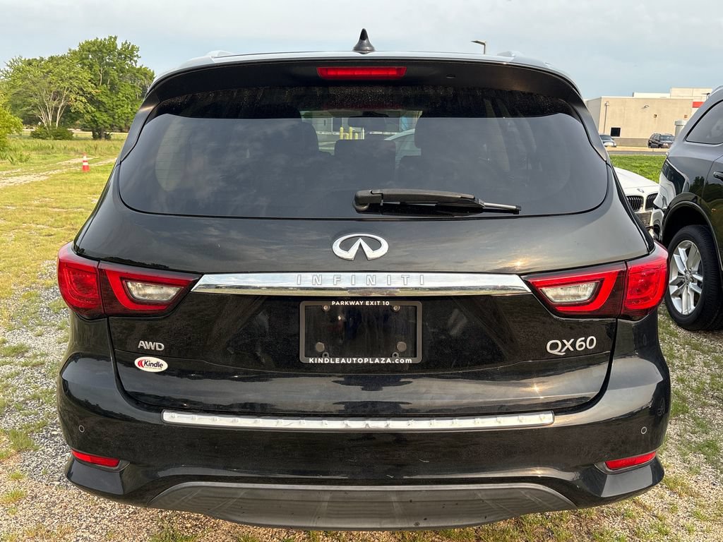 Used 2019 INFINITI QX60 Luxe w/ Essential Package AWD/4WD image 7