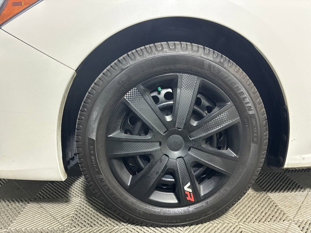 Used 2017 Subaru Impreza 2.0i AWD/4WD image 35