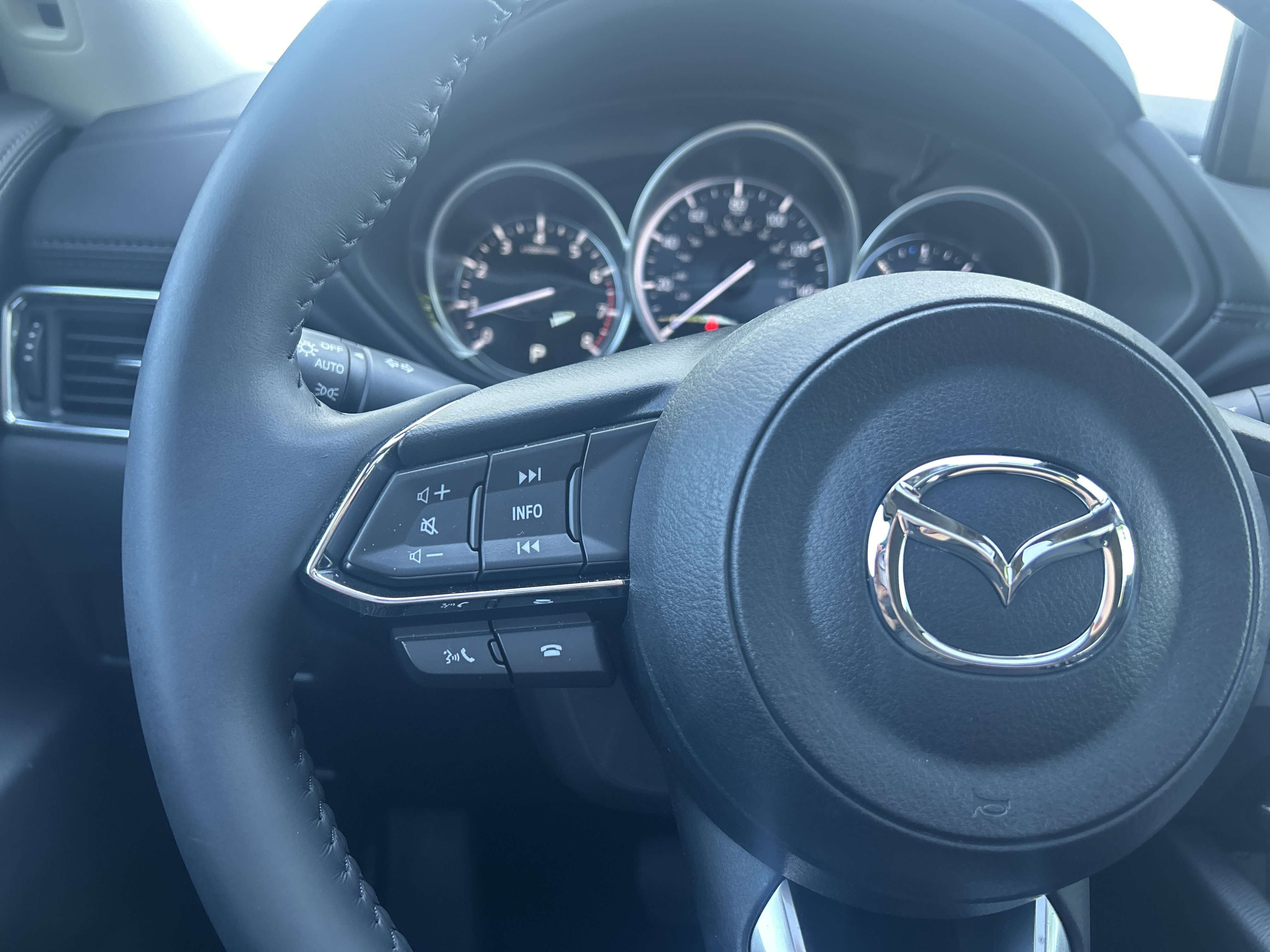 Used 2024 MAZDA CX-5 AWD 2.5 S w/ Preferred Package image 18