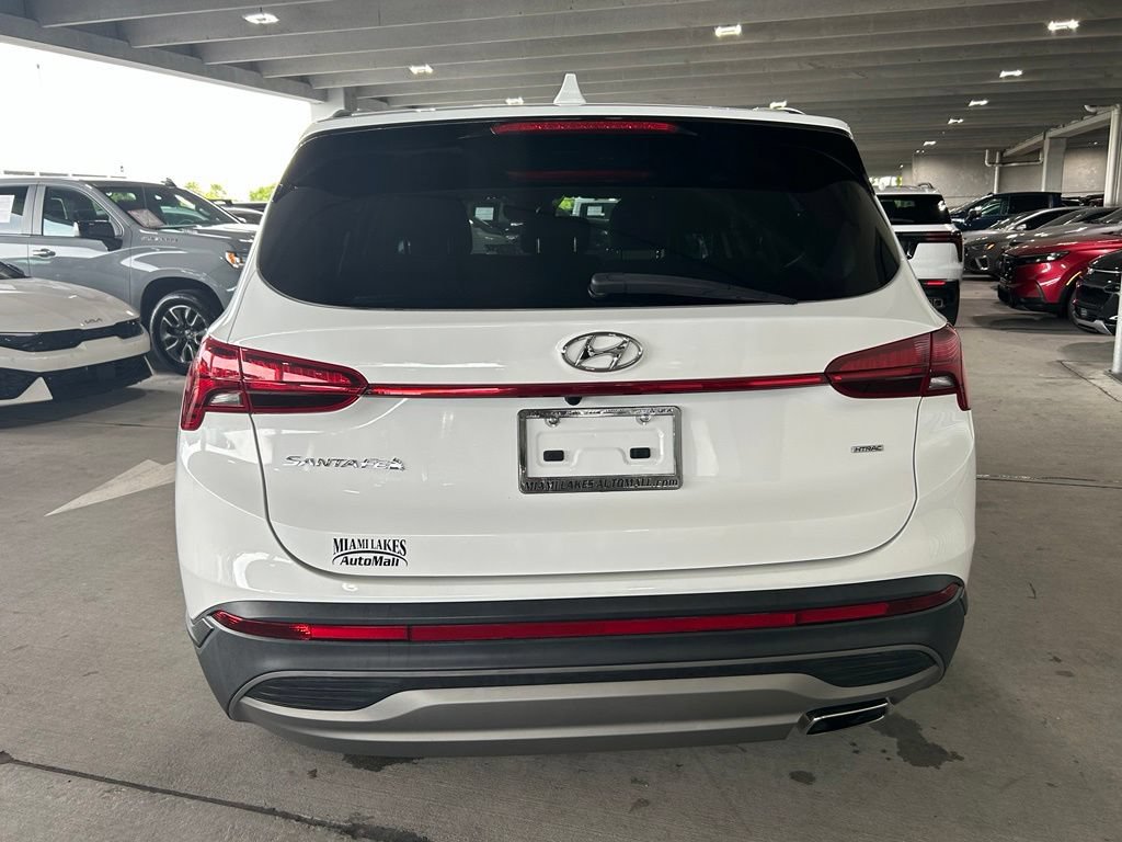 Used 2023 Hyundai Santa Fe SE AWD/4WD image 4