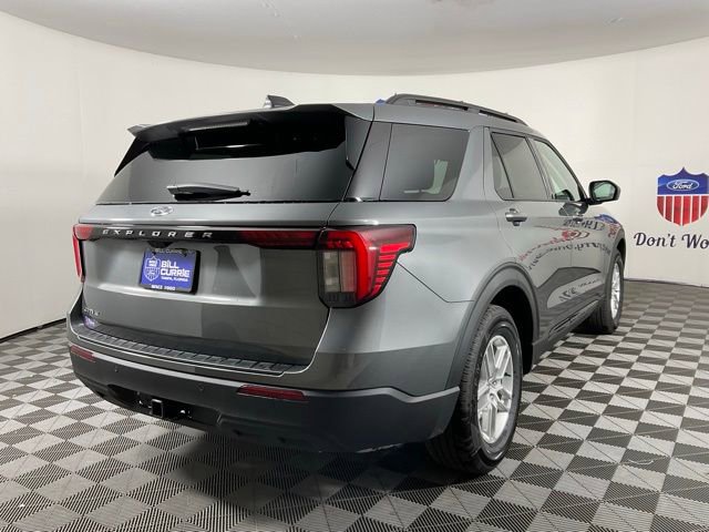 New 2026 Ford Explorer Active image 3
