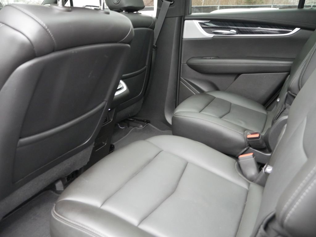 Used 2024 Cadillac XT6 Premium Luxury w/ Technology Package image 22