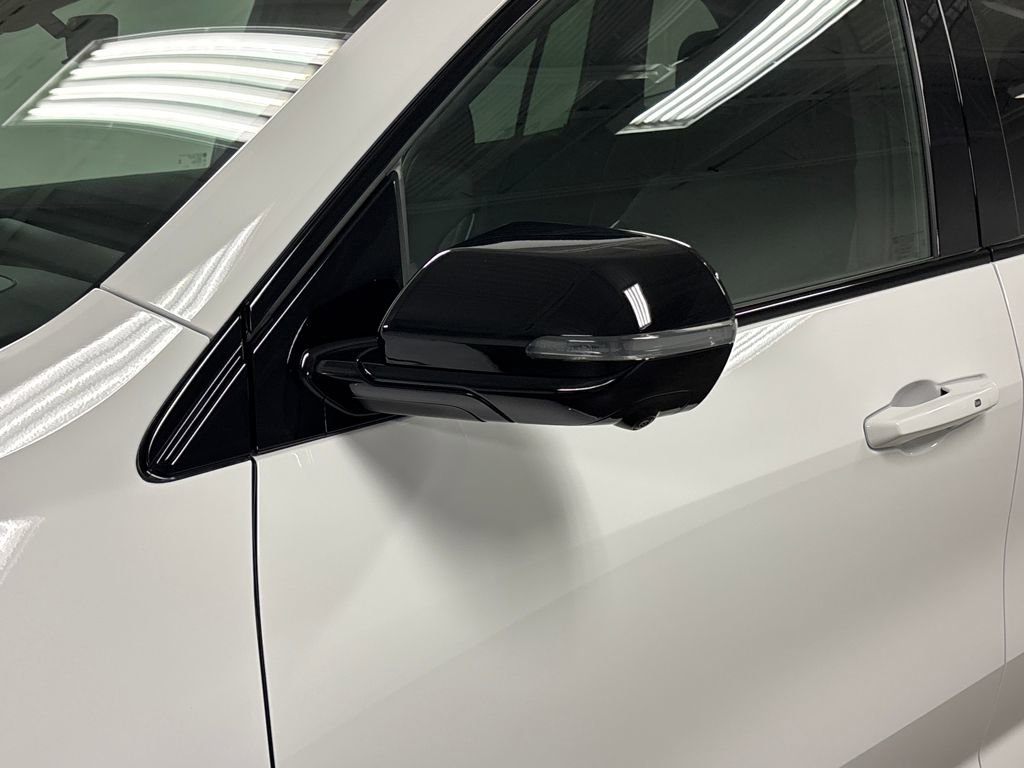 New 2026 Buick Enclave Sport Touring w/ Power Package FWD image 10