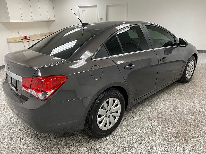Used 2011 Chevrolet Cruze LT image 5