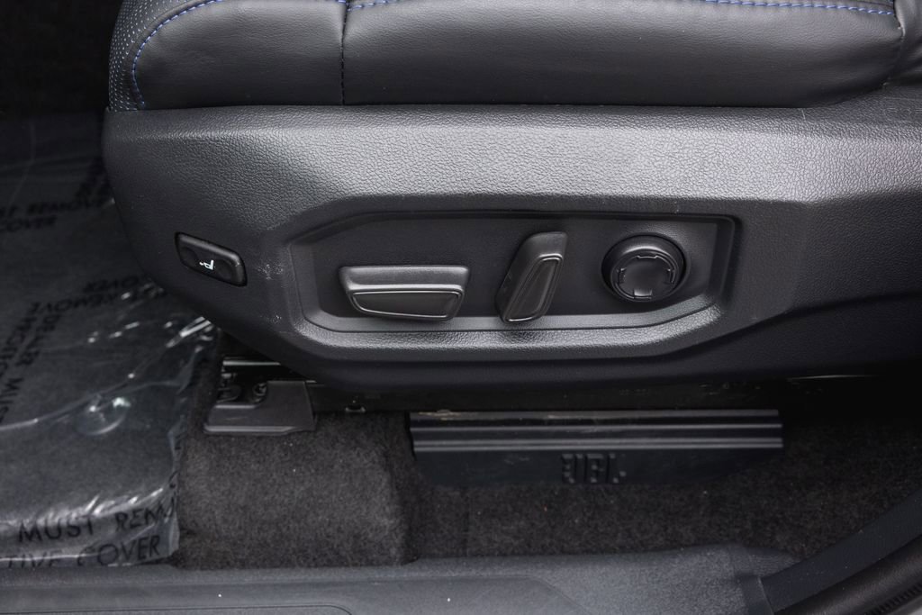 Used 2023 Toyota Tundra Platinum AWD/4WD image 12