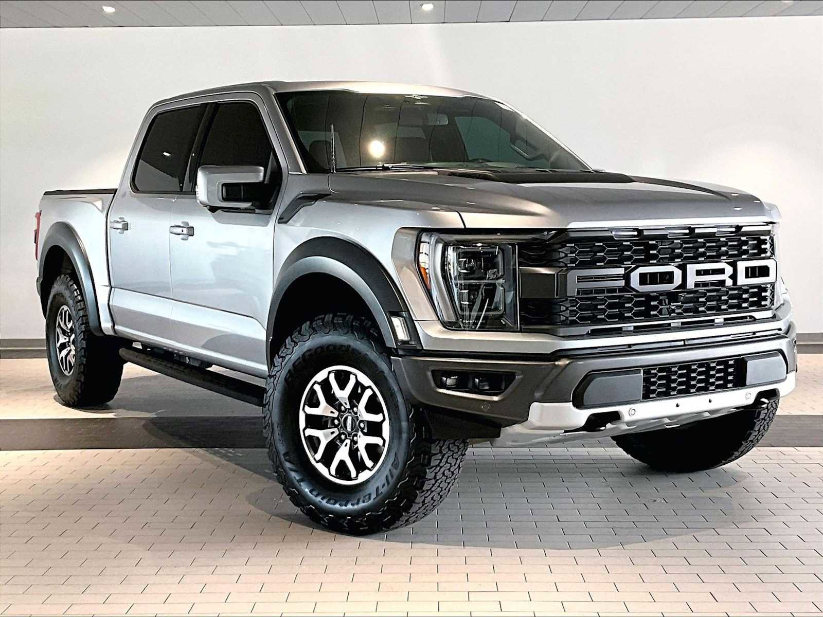 Used 2023 Ford F150 Raptor image 12