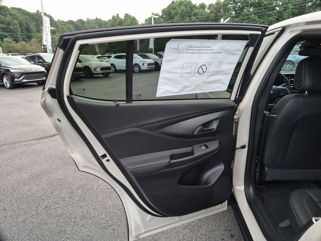 New 2026 Buick Envista Sport Touring w/ Studio Series FWD image 30