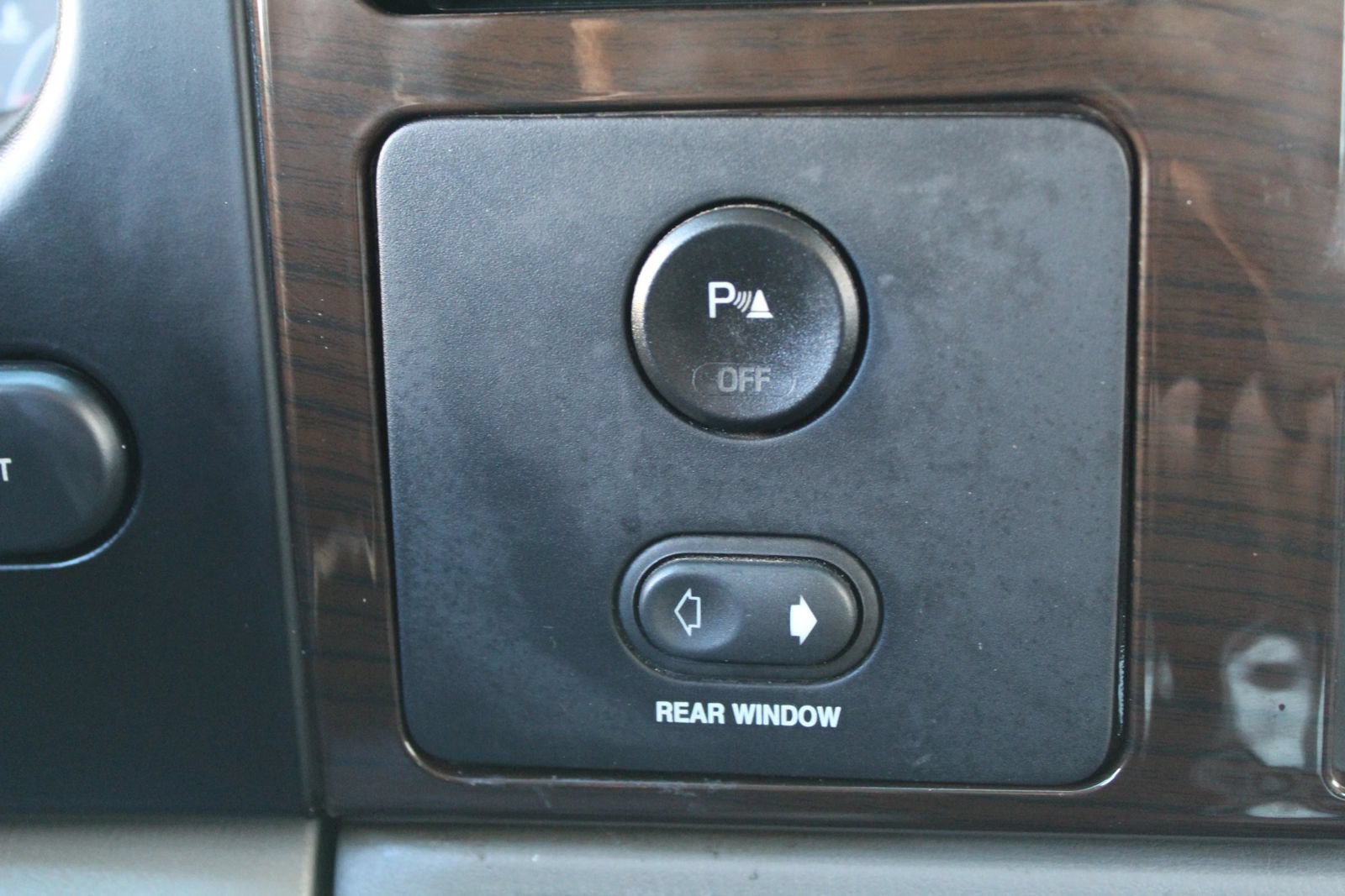 Used 2005 Ford F350 Lariat RWD image 21