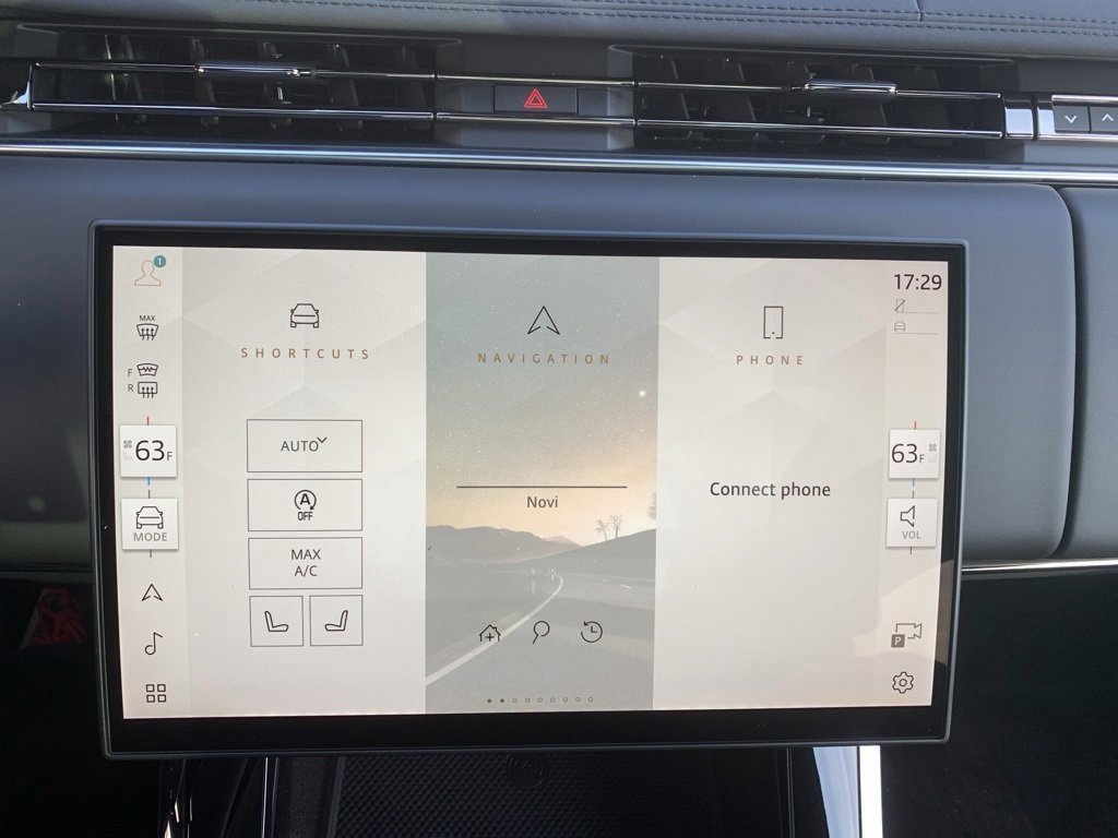 Used 2025 Land Rover Range Rover Sport SE image 26