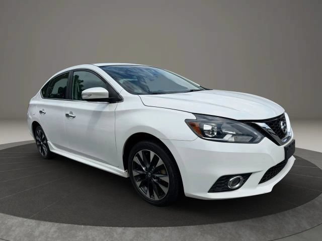 Used 2017 Nissan Sentra SR w/ Driver's Assist Package FWD image 3