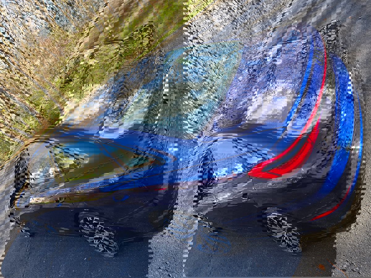 Used 2021 Audi A8 L 3.0T w/ Executive Plus Package image 74