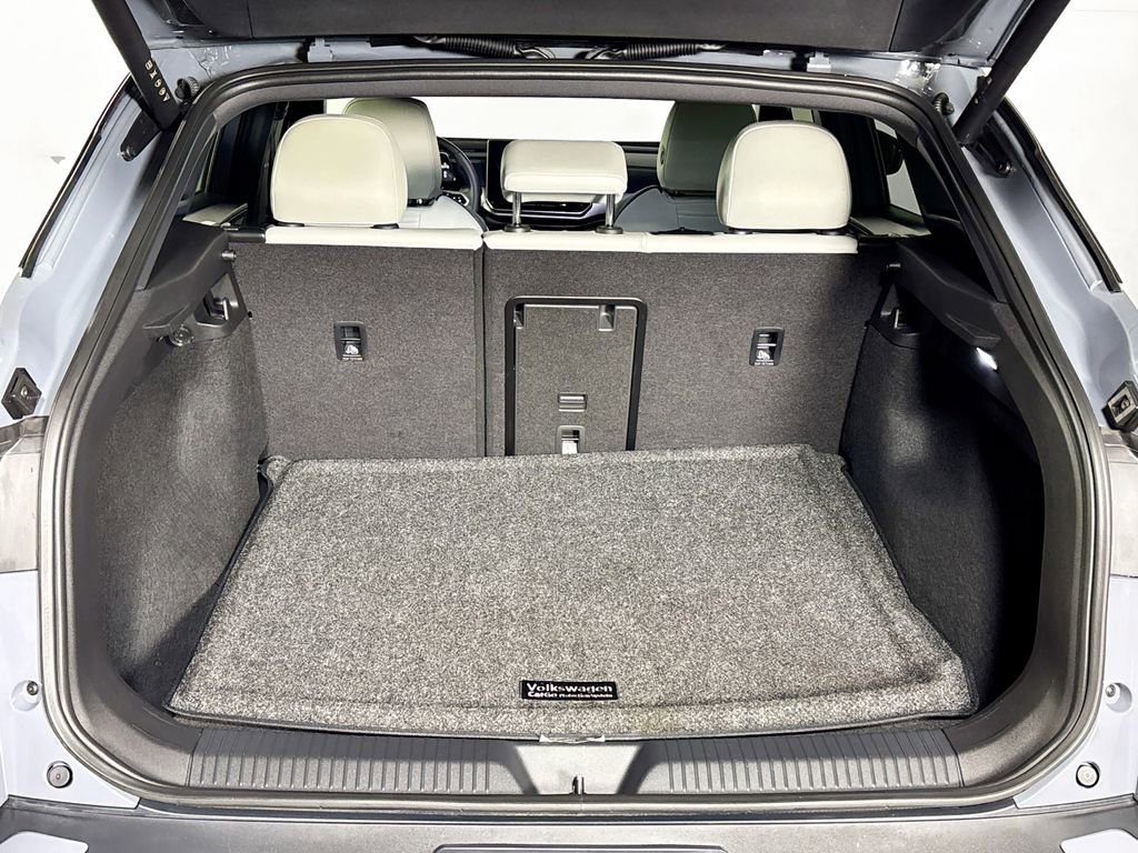 Certified 2025 Volkswagen ID.4 Pro S image 22