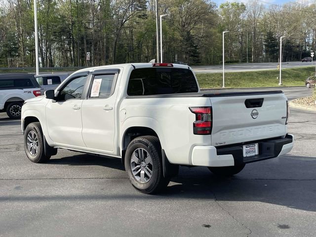 Used 2025 Nissan Frontier SV AWD/4WD image 3
